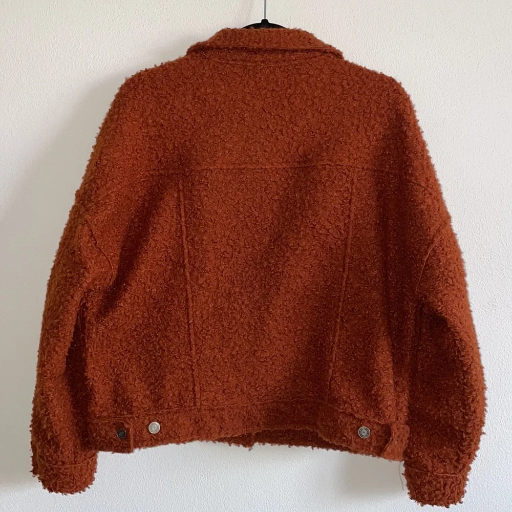 Teddy Shacket - Picture 4 of 5